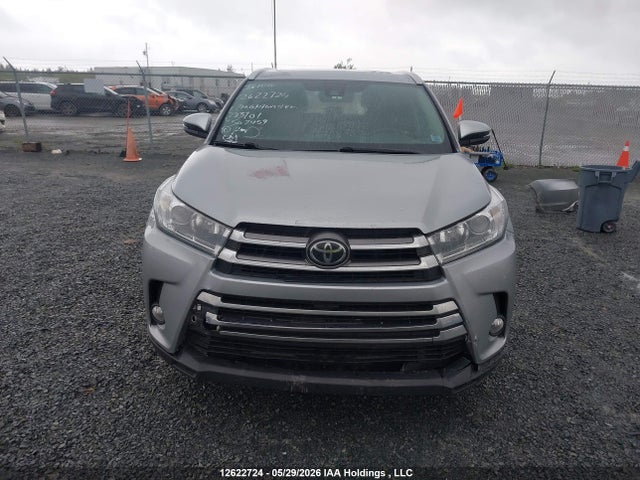 Продажа на аукционе авто 2017 Toyota Highlander Se/xle, vin: 5TDJZRFH1HS507459, номер лота: 12622724
