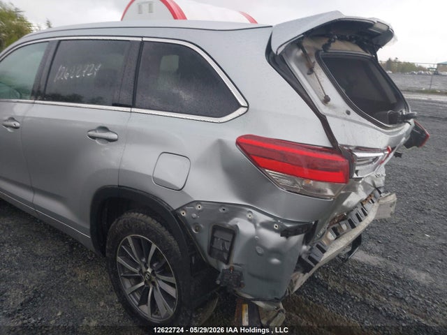 Продажа на аукционе авто 2017 Toyota Highlander Se/xle, vin: 5TDJZRFH1HS507459, номер лота: 12622724