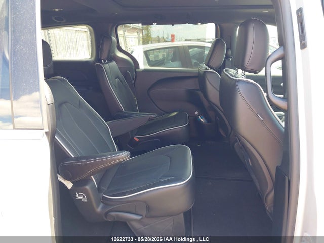 2026 Chrysler Pacifica Limited მანქანა იყიდება აუქციონზე, vin: 2C4RC1GG9TR264366, აუქციონის ნომერი: 12622733