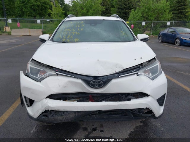 Auction sale of the 2018 Toyota Rav4 Le, vin: 2T3BFREV4JW793994, lot number: 12622765