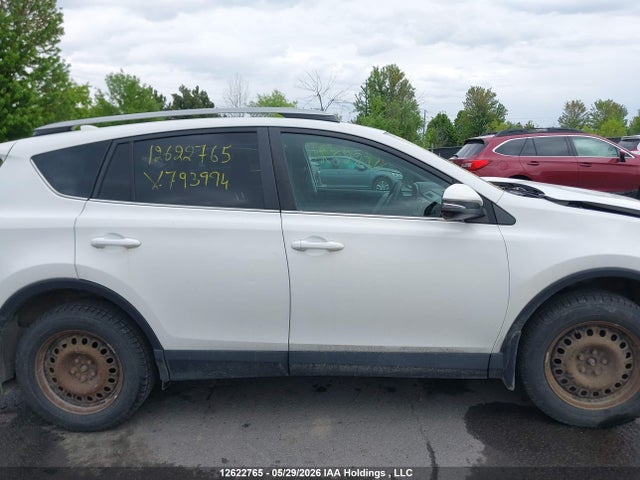Auction sale of the 2018 Toyota Rav4 Le, vin: 2T3BFREV4JW793994, lot number: 12622765