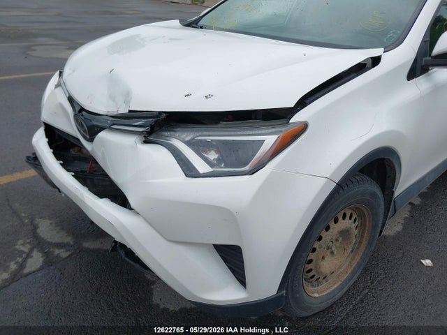 Auction sale of the 2018 Toyota Rav4 Le, vin: 2T3BFREV4JW793994, lot number: 12622765