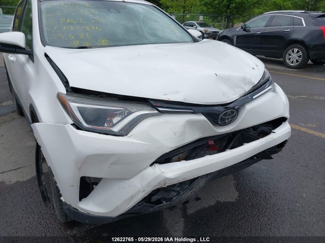 Auction sale of the 2018 Toyota Rav4 Le, vin: 2T3BFREV4JW793994, lot number: 12622765