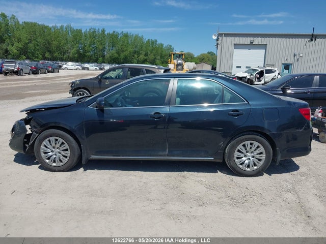 4T1BF1FK8EU387737 Toyota CAMRY LE