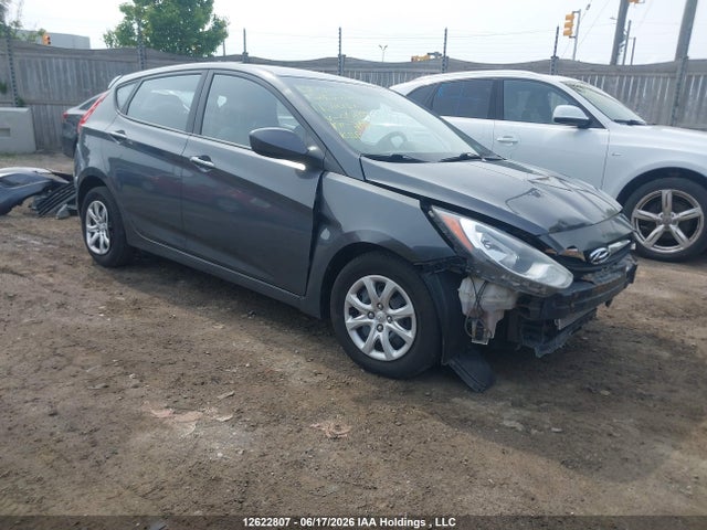 2012 Hyundai Accent მანქანა იყიდება აუქციონზე, vin: KMHCT5AE2CU015684, აუქციონის ნომერი: 12622807