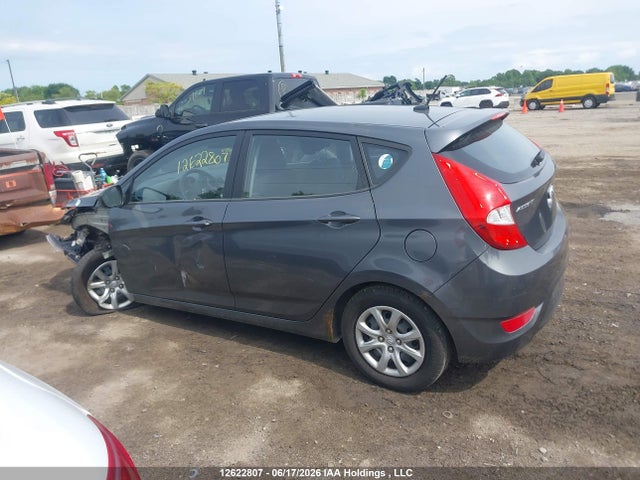 2012 Hyundai Accent მანქანა იყიდება აუქციონზე, vin: KMHCT5AE2CU015684, აუქციონის ნომერი: 12622807