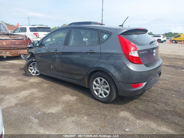 2012 Hyundai Accent მანქანა იყიდება აუქციონზე, vin: KMHCT5AE2CU015684, აუქციონის ნომერი: 12622807