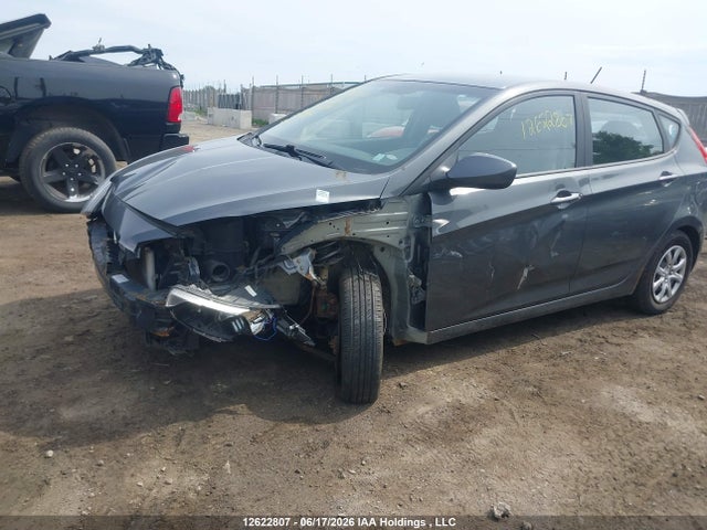 2012 Hyundai Accent მანქანა იყიდება აუქციონზე, vin: KMHCT5AE2CU015684, აუქციონის ნომერი: 12622807