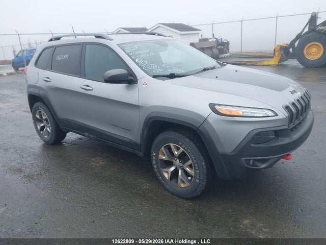 Продажа на аукционе авто 2016 Jeep Cherokee Trailhawk, vin: 1C4PJMBS1GW242210, номер лота: 12622809