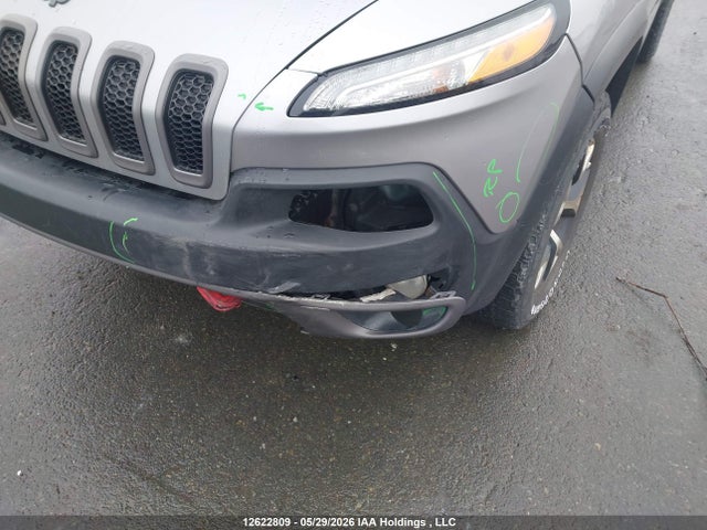 Продажа на аукционе авто 2016 Jeep Cherokee Trailhawk, vin: 1C4PJMBS1GW242210, номер лота: 12622809