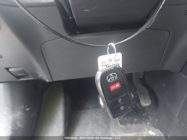 7MUBAABG6NV025016 Toyota Corolla Cross Le