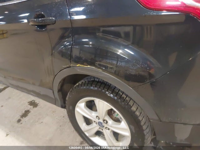 1FMCU9GXXEUC78831 Ford ESCAPE SE