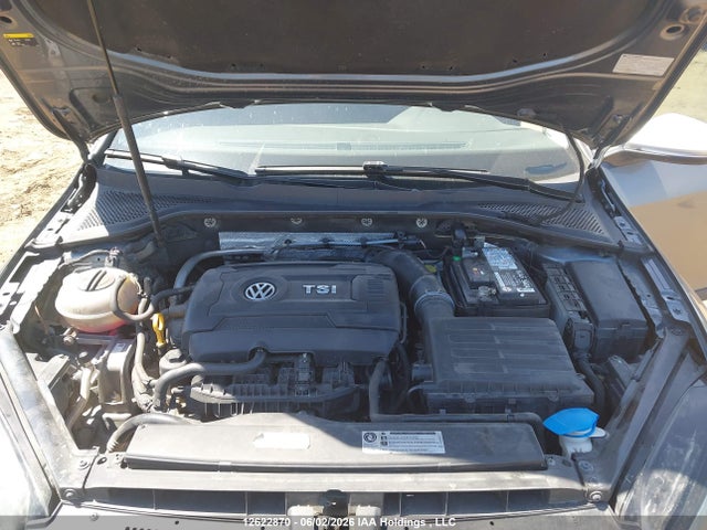 12622870 :رقم المزاد ، 3VWH17AU7HM543541 vin ، 2017 Volkswagen Golf Alltrack 1.8 Tsi مزاد بيع