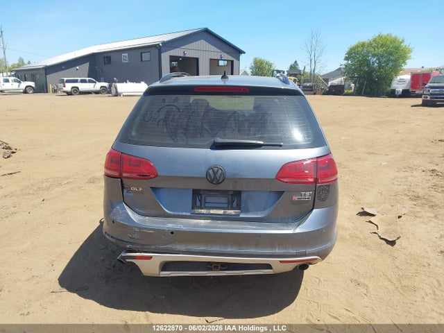 12622870 :رقم المزاد ، 3VWH17AU7HM543541 vin ، 2017 Volkswagen Golf Alltrack 1.8 Tsi مزاد بيع