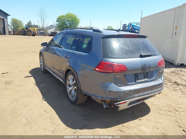 12622870 :رقم المزاد ، 3VWH17AU7HM543541 vin ، 2017 Volkswagen Golf Alltrack 1.8 Tsi مزاد بيع