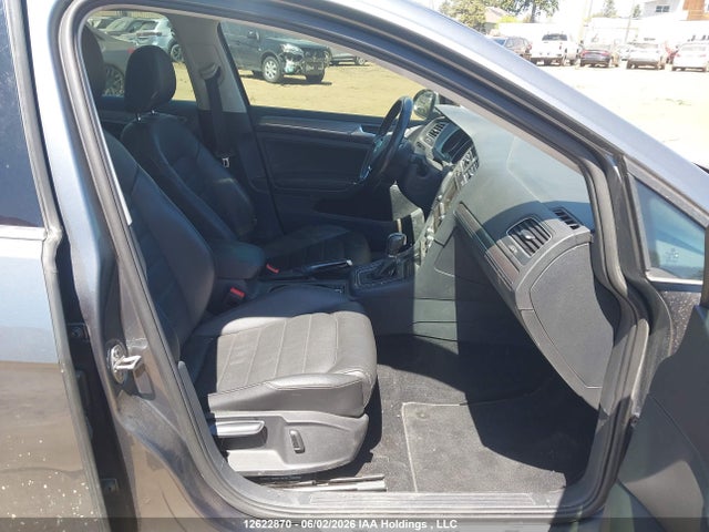 12622870 :رقم المزاد ، 3VWH17AU7HM543541 vin ، 2017 Volkswagen Golf Alltrack 1.8 Tsi مزاد بيع