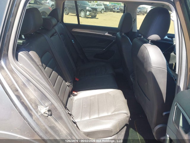 12622870 :رقم المزاد ، 3VWH17AU7HM543541 vin ، 2017 Volkswagen Golf Alltrack 1.8 Tsi مزاد بيع