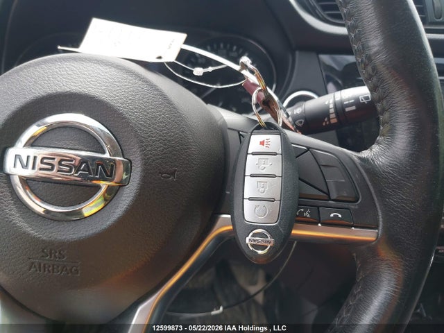 JN1BJ1CP5JW193557 Nissan Qashqai S 4dr2wd