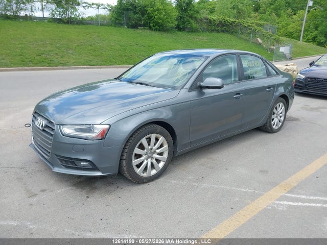 12614199 :رقم المزاد ، WAUBFCFL9EN009880 vin ، 2014 Audi A4 2.0 Komfort مزاد بيع