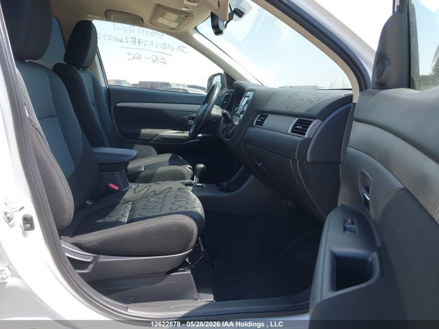 JA4AD2A37FZ601272 Mitsubishi Outlander Es