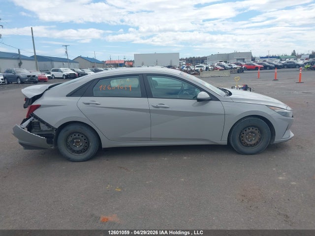 KMHLM4AGXMU151460 Hyundai Elantra Preferred Ivt