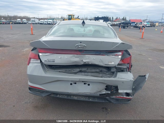 KMHLM4AGXMU151460 Hyundai Elantra Preferred Ivt