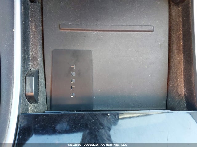 Tesla Model 3 Long Range/mid Range 2018 5YJ3E1EA2JF026592 Image 11