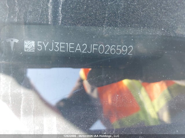 Tesla Model 3 Long Range/mid Range 2018 5YJ3E1EA2JF026592 Image 18