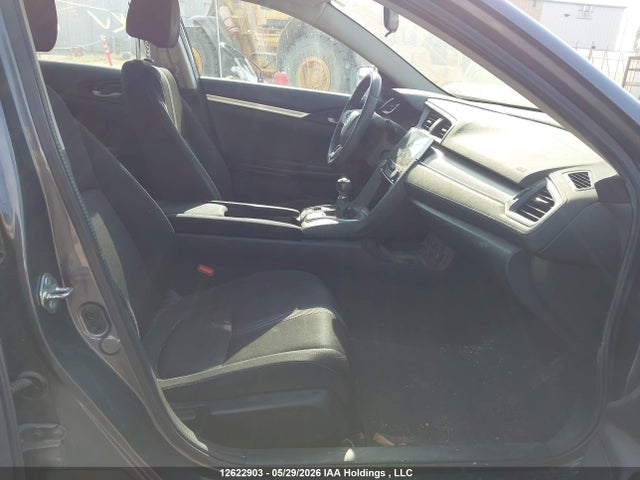 Продажа на аукционе авто 2017 Honda Civic Lx, vin: 2HGFC2E55HH023963, номер лота: 12622903