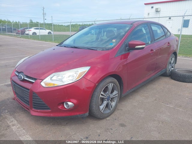 Ford FOCUS SE 2014 1FADP3F29EL267611 Image 2