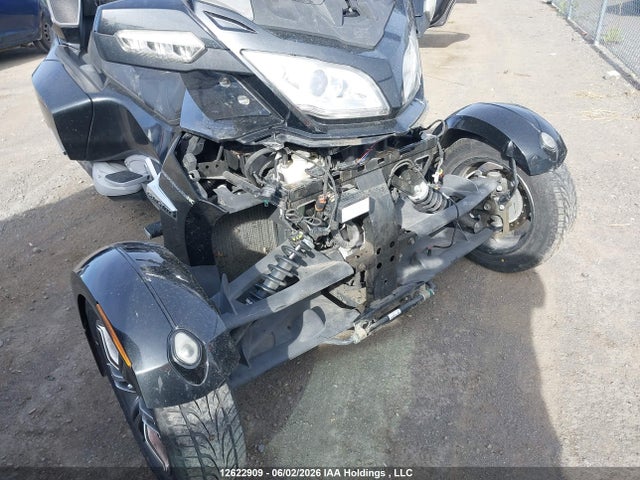 2010 Can-am Spyder Roadster Rt მანქანა იყიდება აუქციონზე, vin: 2BXJBLC1XAV000834, აუქციონის ნომერი: 12622909