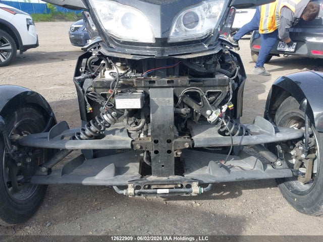 2010 Can-am Spyder Roadster Rt მანქანა იყიდება აუქციონზე, vin: 2BXJBLC1XAV000834, აუქციონის ნომერი: 12622909