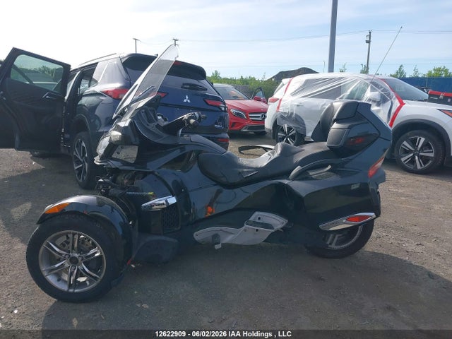 2010 Can-am Spyder Roadster Rt მანქანა იყიდება აუქციონზე, vin: 2BXJBLC1XAV000834, აუქციონის ნომერი: 12622909
