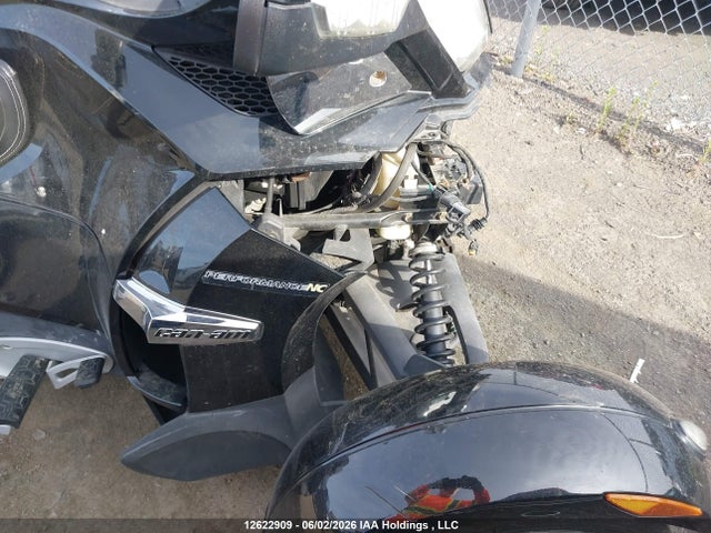 2010 Can-am Spyder Roadster Rt მანქანა იყიდება აუქციონზე, vin: 2BXJBLC1XAV000834, აუქციონის ნომერი: 12622909