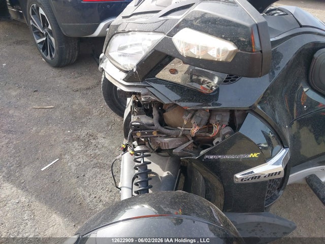 2010 Can-am Spyder Roadster Rt მანქანა იყიდება აუქციონზე, vin: 2BXJBLC1XAV000834, აუქციონის ნომერი: 12622909