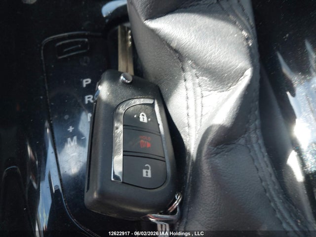 12622917 :رقم المزاد ، JTNKHMBX2K1055657 vin ، 2019 Toyota C-hr مزاد بيع