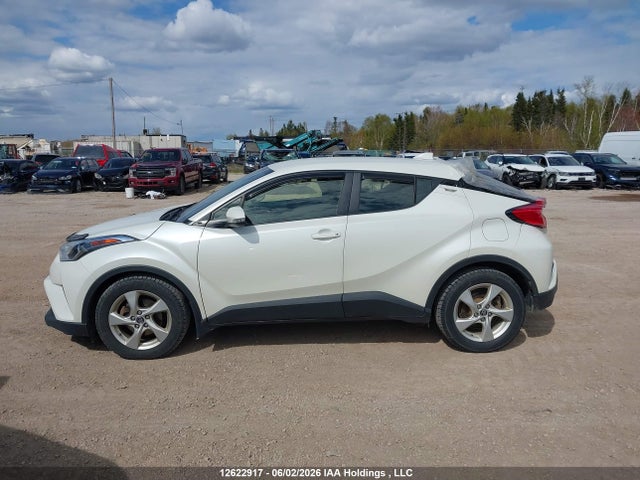 12622917 :رقم المزاد ، JTNKHMBX2K1055657 vin ، 2019 Toyota C-hr مزاد بيع
