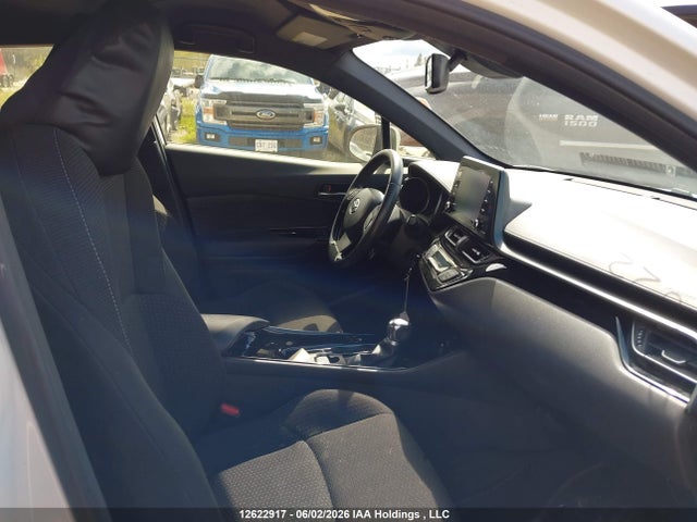 12622917 :رقم المزاد ، JTNKHMBX2K1055657 vin ، 2019 Toyota C-hr مزاد بيع