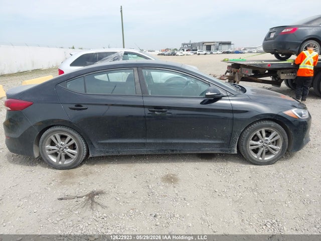 Продажа на аукционе авто 2018 Hyundai Elantra Gl Se, vin: KMHD84LF6JU548382, номер лота: 12622923