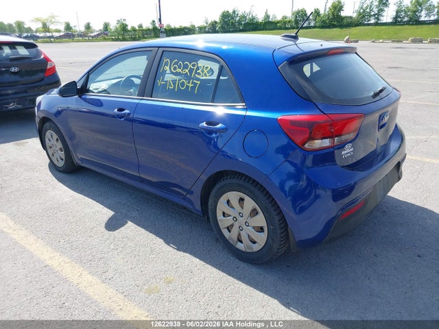 12622938 :رقم المزاد ، 3KPA25AB5JE151047 vin ، 2018 Kia Rio مزاد بيع