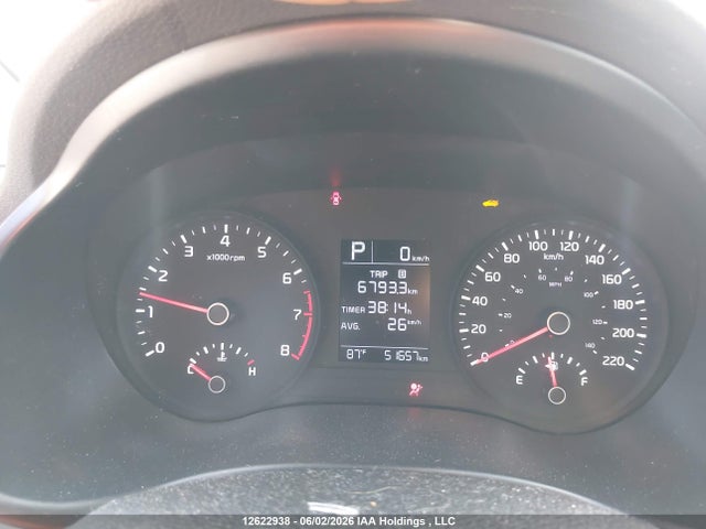 12622938 :رقم المزاد ، 3KPA25AB5JE151047 vin ، 2018 Kia Rio مزاد بيع