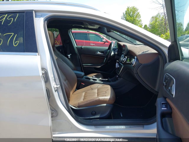 2015 Mercedes-benz Gla 250 4matic მანქანა იყიდება აუქციონზე, vin: WDCTG4GB9FJ142576, აუქციონის ნომერი: 12622951