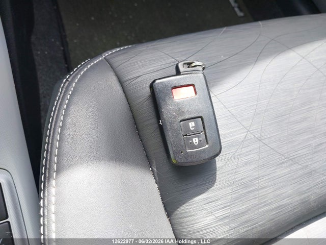Toyota Prius C Technology 2014 JTDKDTB31E1081257 Image 11