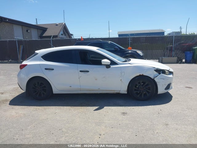 JM1BM1K73E1176703 Mazda MAZDA3