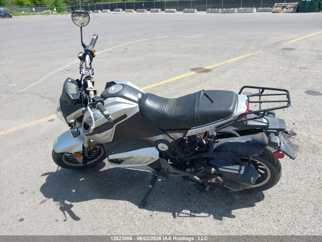 2022 Scootterre Ar - 50 მანქანა იყიდება აუქციონზე, vin: LEHPCB222NR601549, აუქციონის ნომერი: 12623006