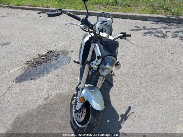 2022 Scootterre Ar - 50 მანქანა იყიდება აუქციონზე, vin: LEHPCB222NR601549, აუქციონის ნომერი: 12623006
