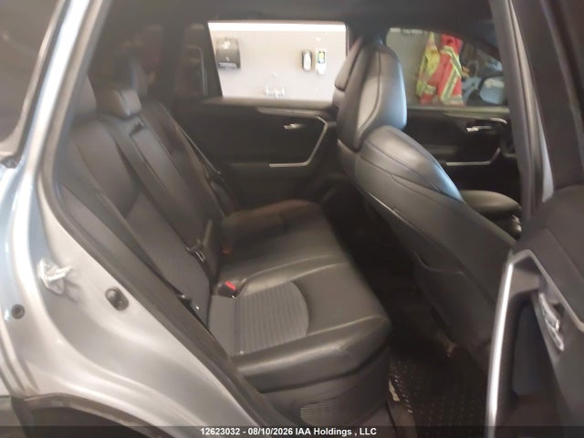 2T3RWRFVXMW125909 Toyota Rav4 Hybrid Xle