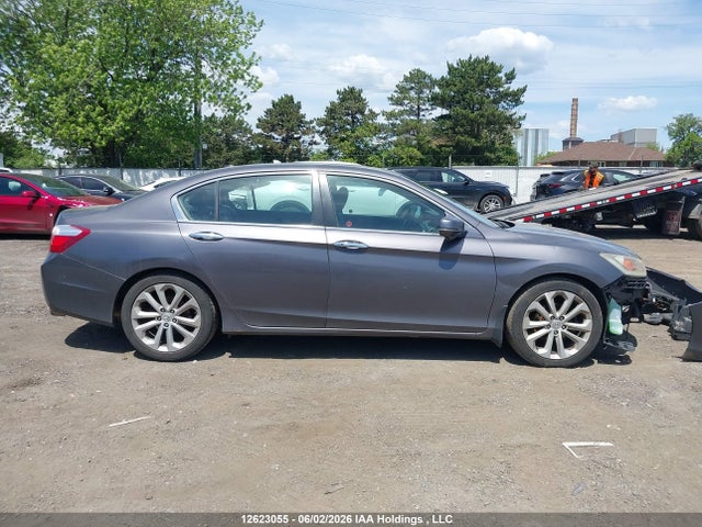 Продажа на аукционе авто 2015 Honda Accord Touring, vin: 1HGCR2F96FA804019, номер лота: 12623055