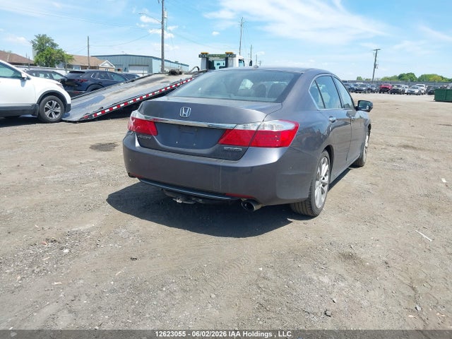 Продажа на аукционе авто 2015 Honda Accord Touring, vin: 1HGCR2F96FA804019, номер лота: 12623055