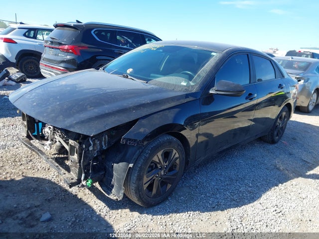 Продажа на аукционе авто 2022 Hyundai Elantra Preferred Ivt, vin: KMHLM4AG5NU323301, номер лота: 12623058